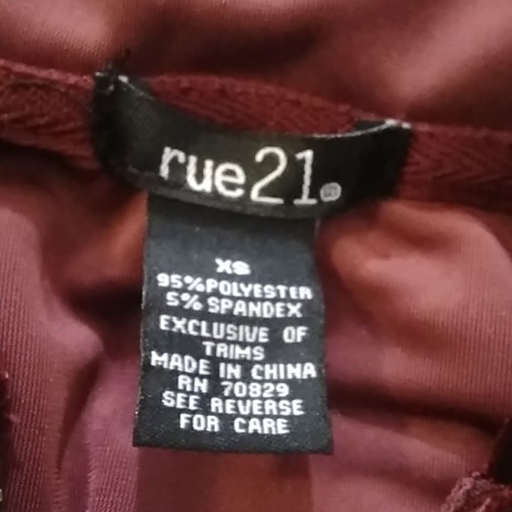 Rue21 Junior Belvet Burgundy And Pink Size XS Sweater - Picture 6 of 9